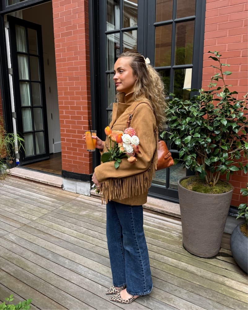 Chic Fringed Suede Jacket - Image 1