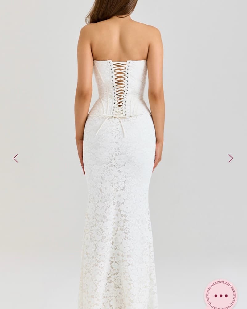 House Of CB ‘Solaine’ Ivory Corset Dress - Image 2
