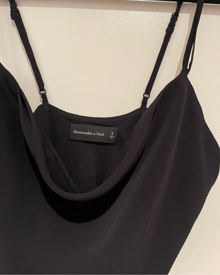 Abercrombie Long Satin Dress, Size Small - Image 5