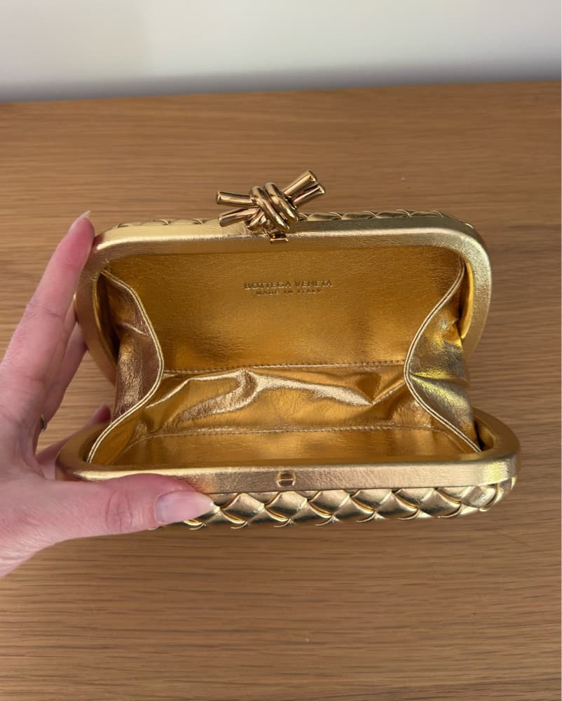Bottega veneta Gold Clutch knot Bag - Image 2