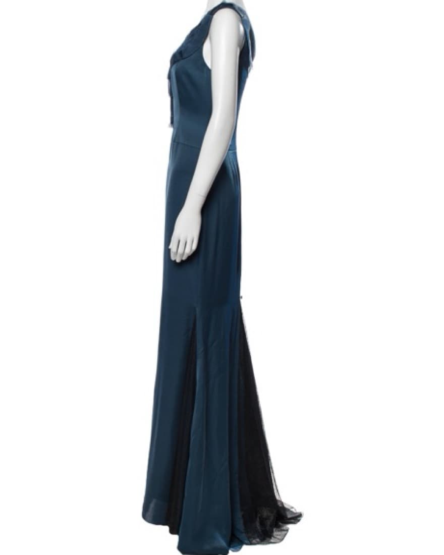 Vera Wang Evening Gown - Image 2