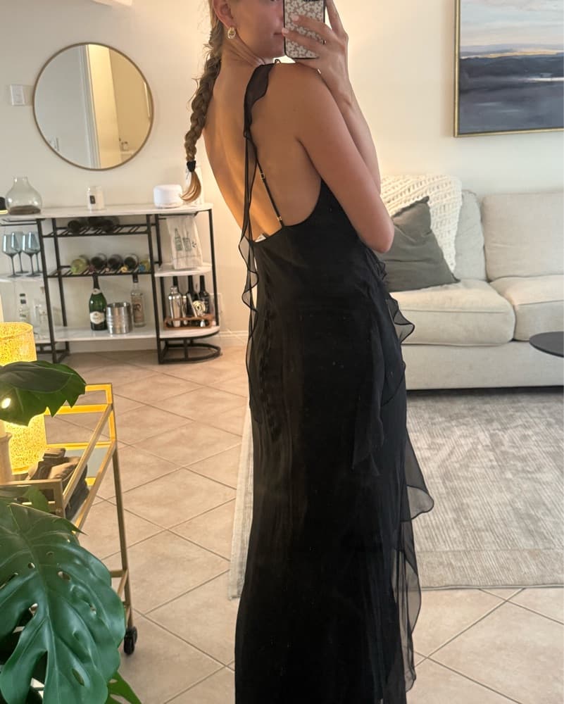 AMANDA UPRICHARD Cassilda Gown in Black - Image 6