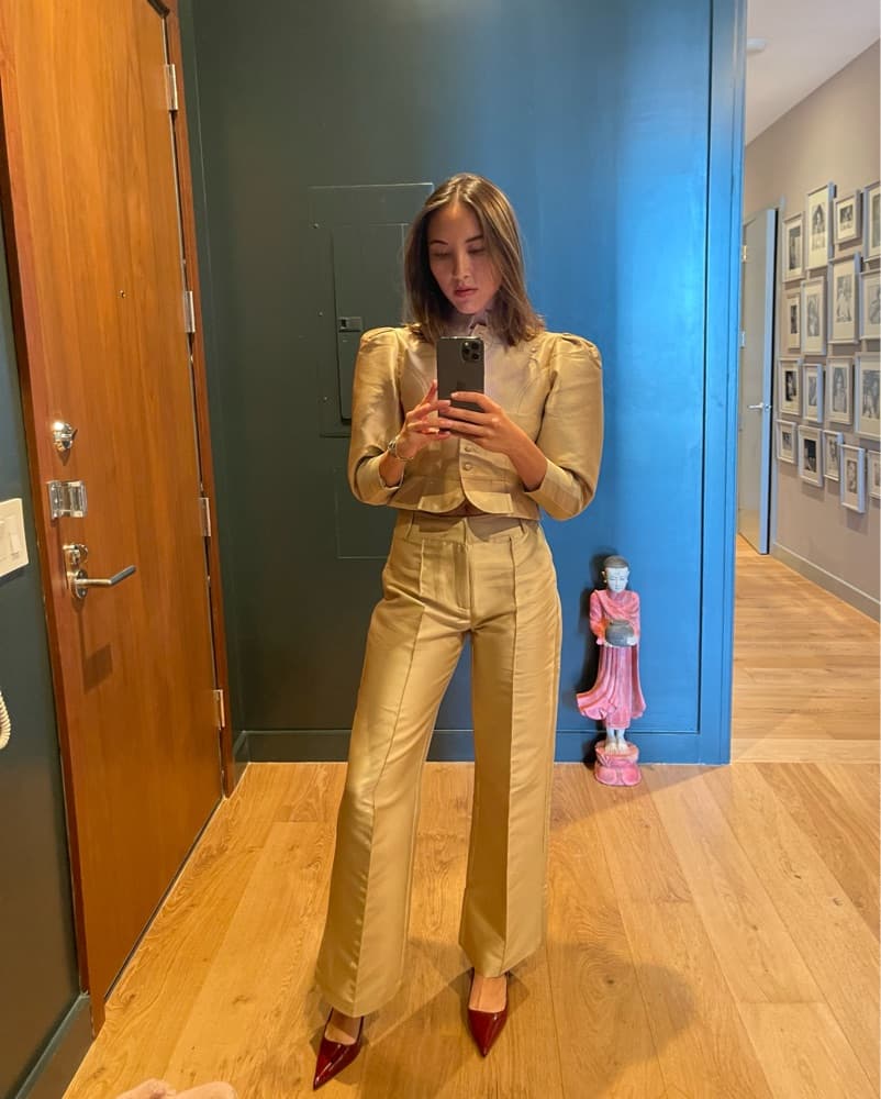 $1030 Destree Champagne Amoako & Yoshi - Image 4
