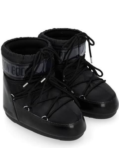 Low Black Moon Boot - Image 1