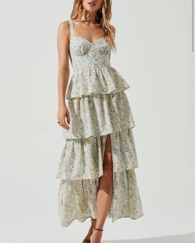 ASTR Midsummer Tiered Floral Maxi Dres - Image 3