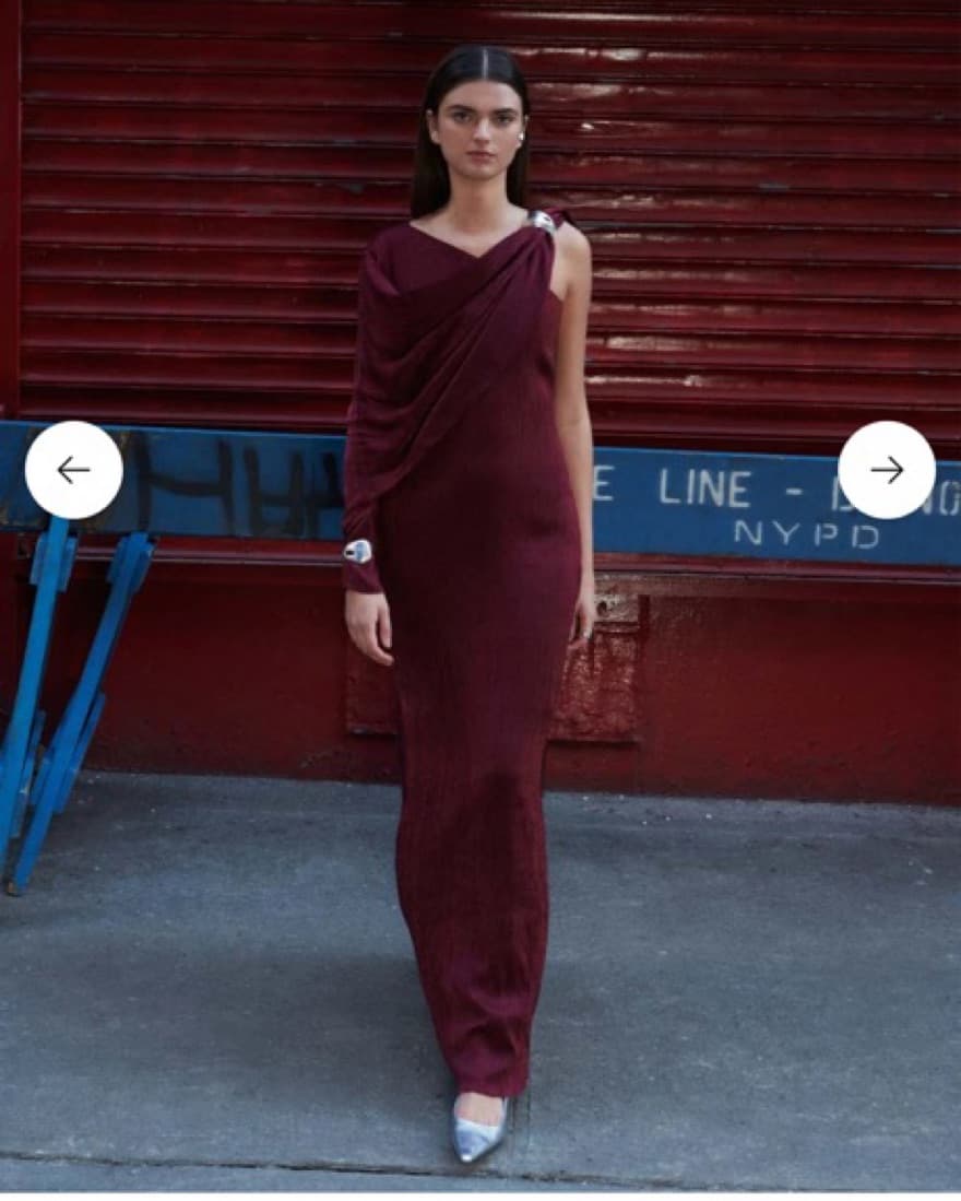 Glamorous Burgundy Maxi Dress - Image 2