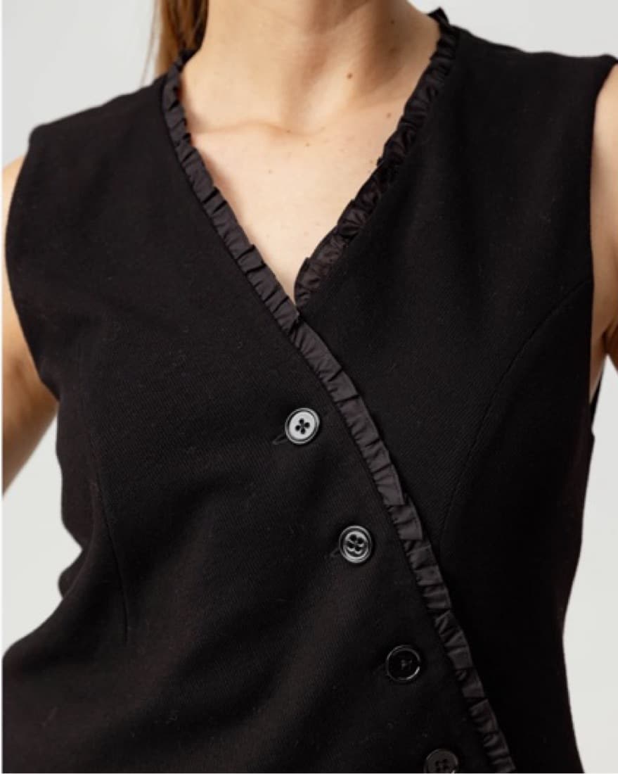Theo Vest by WeAreSundays - Image 1