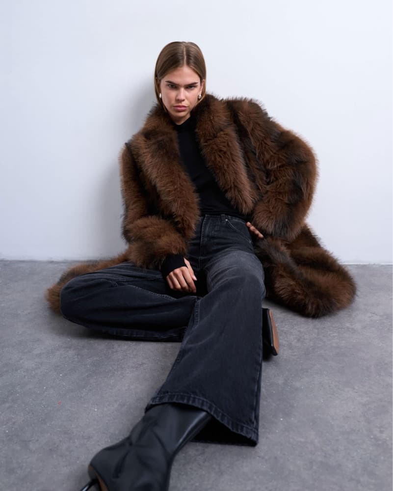 Après Ski Faux Fur Jacket - Image 2
