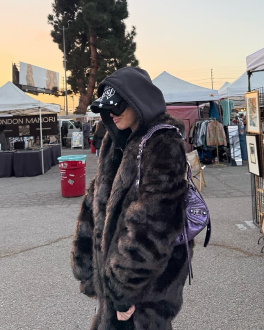 Oversized Brown Fur  - Image 2