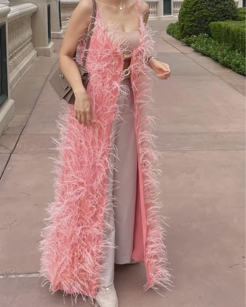 Luxurious Feathery Pink Duster - Image 2