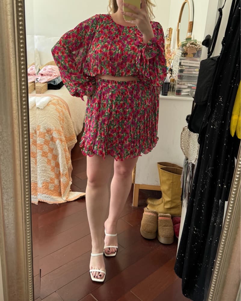 Endless Rose Floral Pleated Set - Image 4