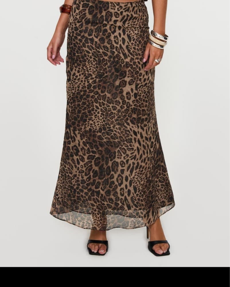Eleganza Maxi Skirt Leopard - Image 2