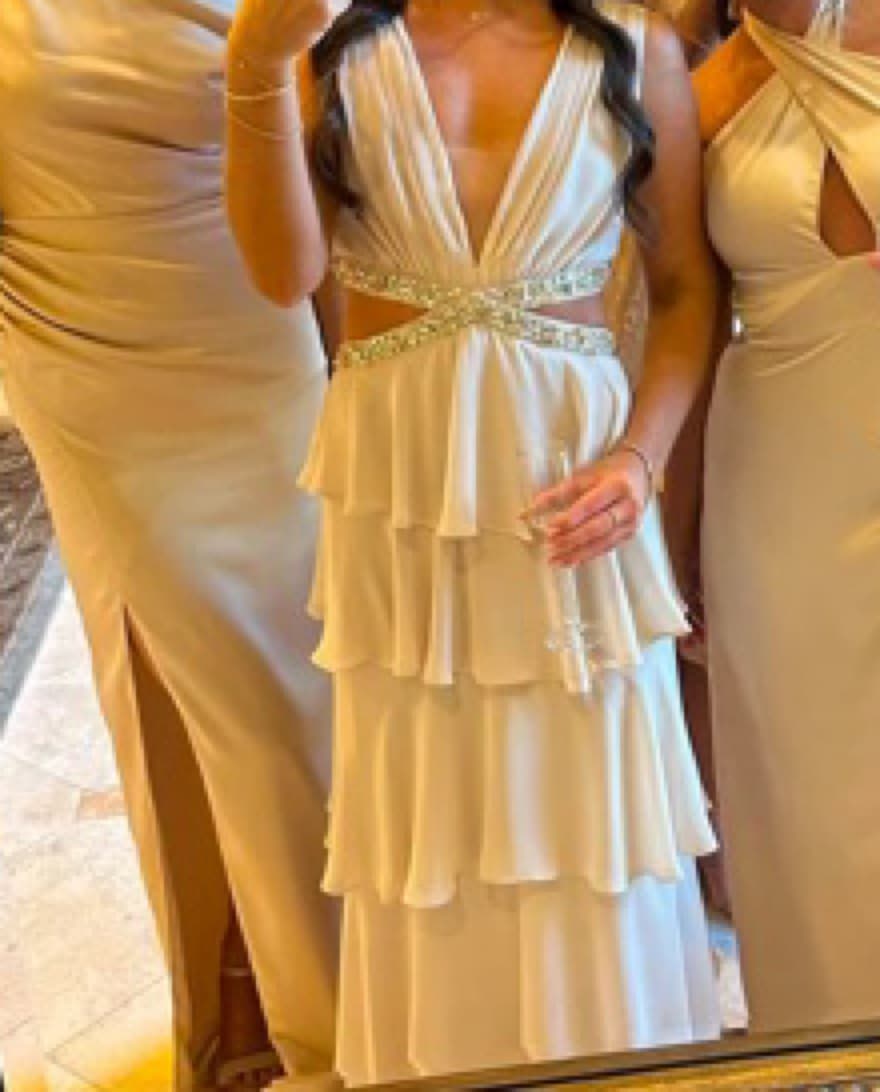 BCBG MAXAZRIA Champagne Gown - Image 4