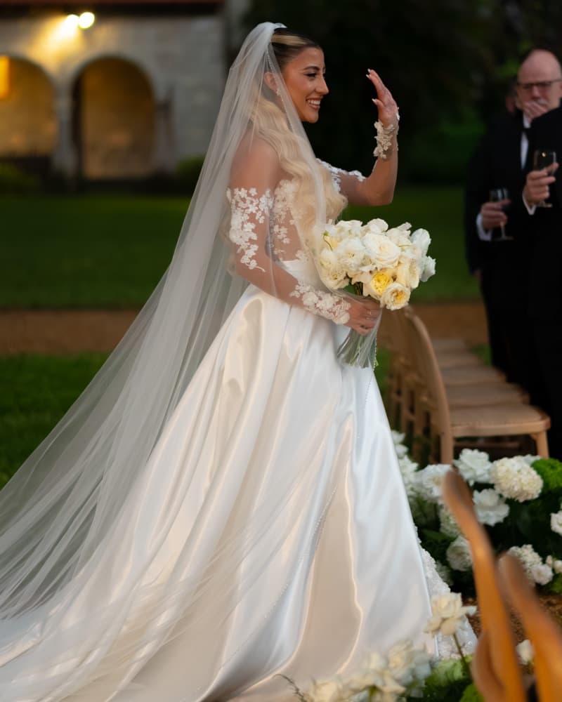 Galia Lahav Tammy Cathedral Bridal Veil - Image 3