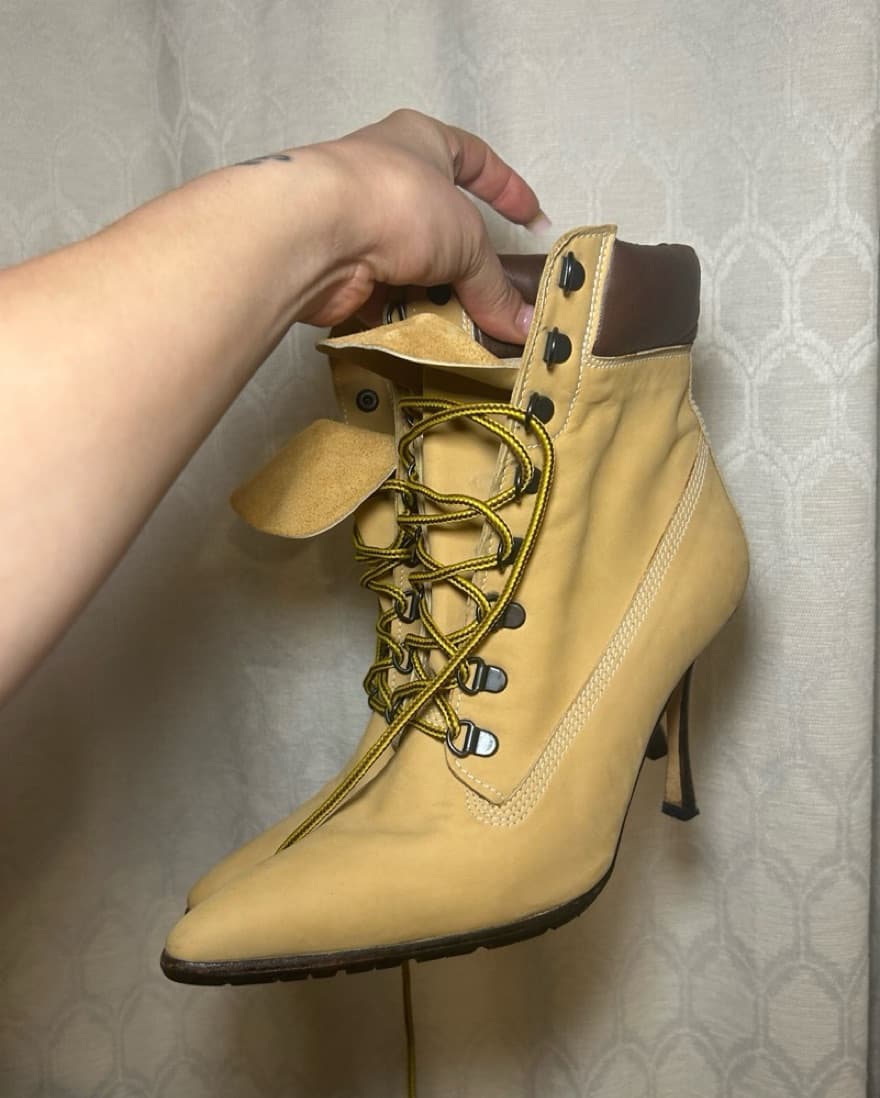 Manolo Blahnik Oklamod - Image 5