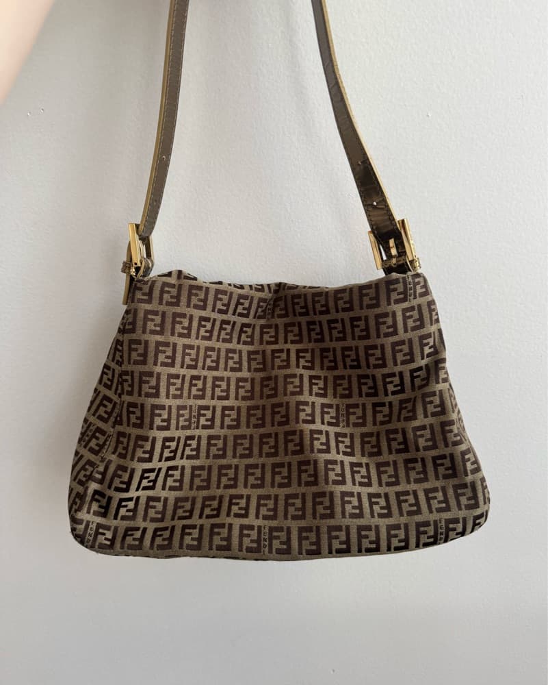Vintage Fendi Shoulder Bag - Image 3