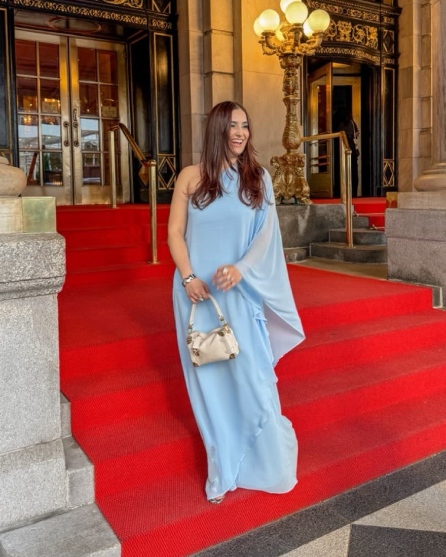 Elegant One-Shoulder Sky Blue Gown - Image 2