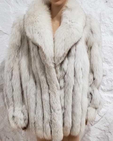 Oversize Vintage Fur Coat - Image 1