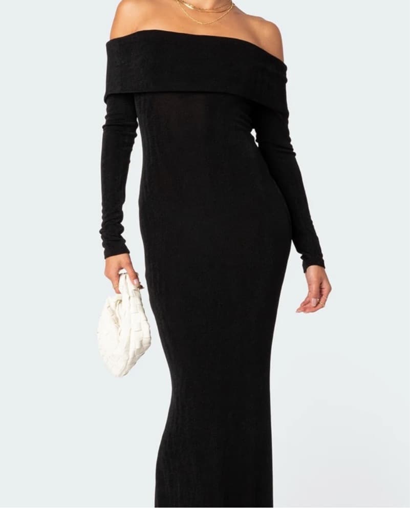 Black Off The Shoulder Maxi Dress - Image 4