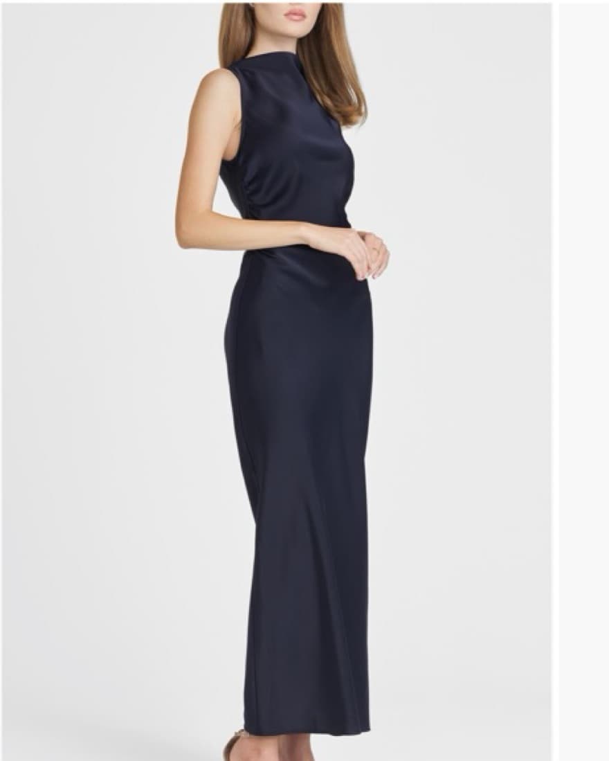 Elegant Navy Maxi Dress - Image 4