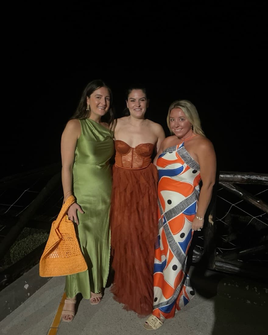 ASTR - Off the shoulder  - Image 1