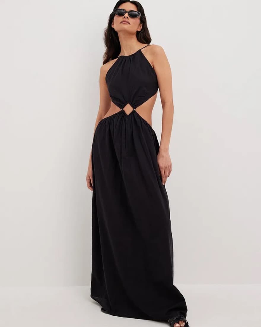 NA-KD backless Cutout Dress! - Image 3