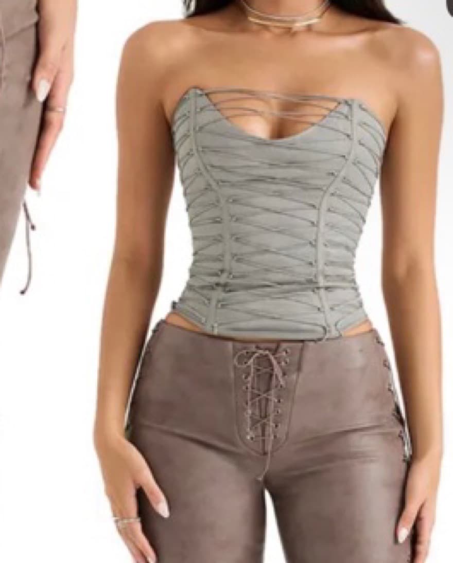 House Of CB Corset - Image 2