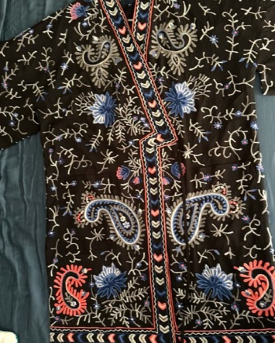 Exquisitely Embroidered Floral Kimono - Image 2