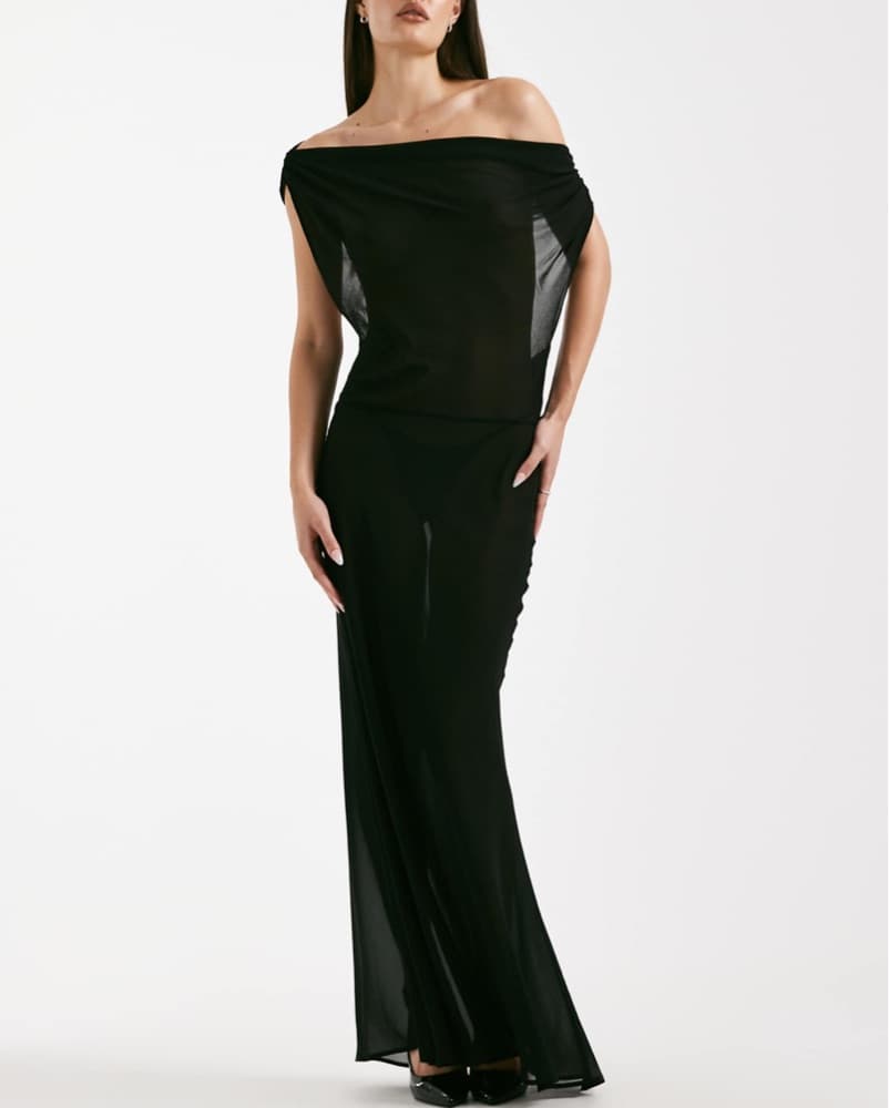 I AM GIA Black Gown - Image 2