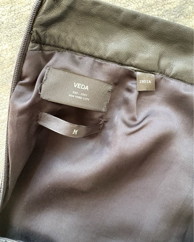 Veda Black Leather A-Line Mini Skirt M - Image 3