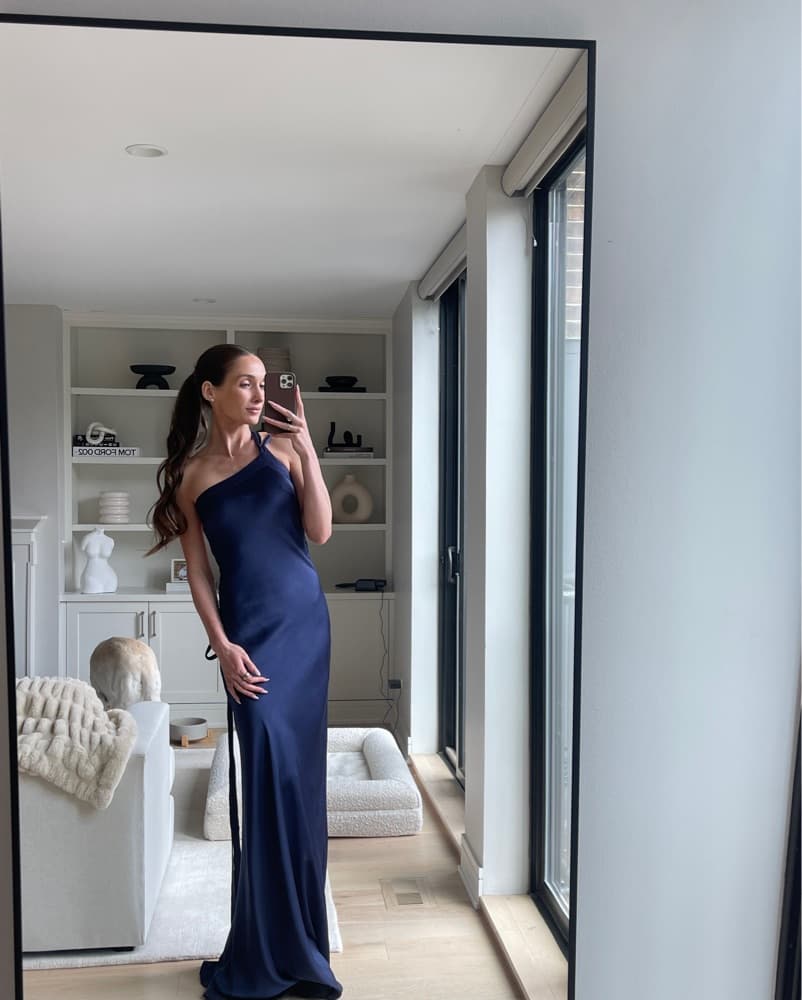 Arcina Ori Navy Monique Backless Dress - Image 4