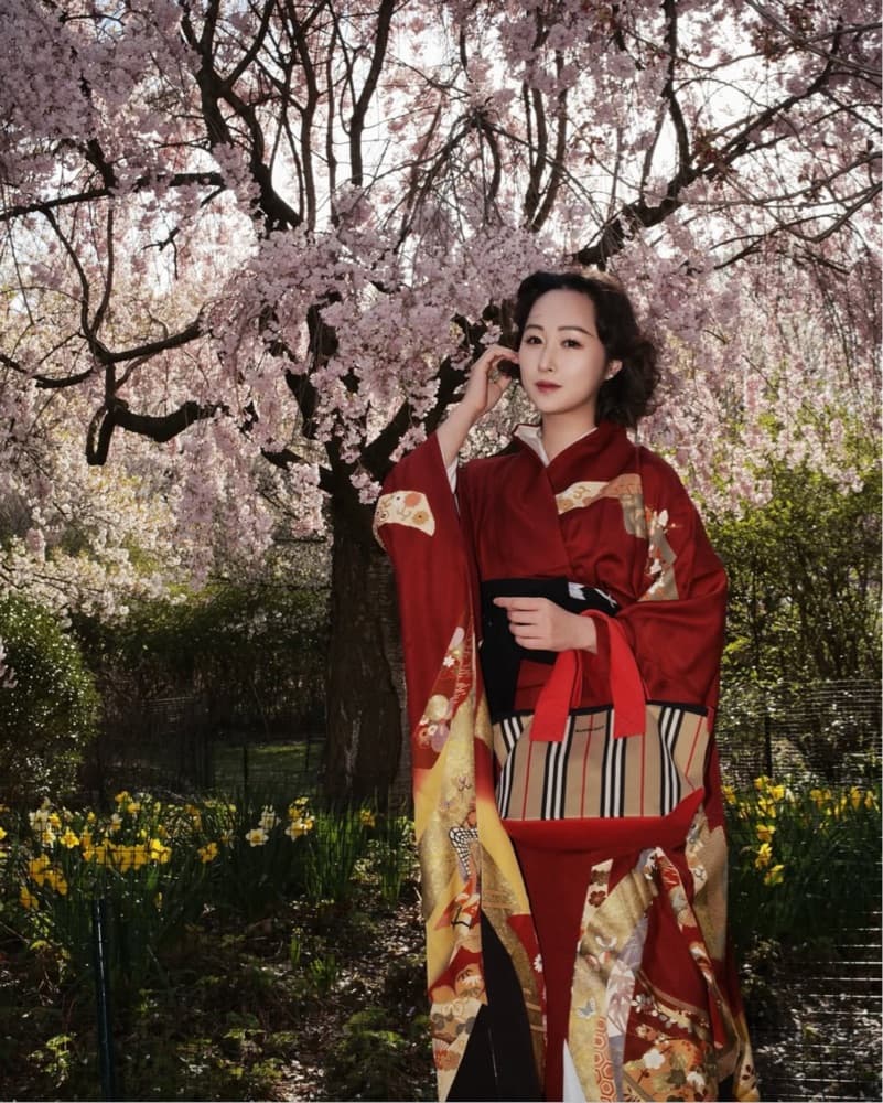 Red Silk Kimono Gown With Belt - Image 5