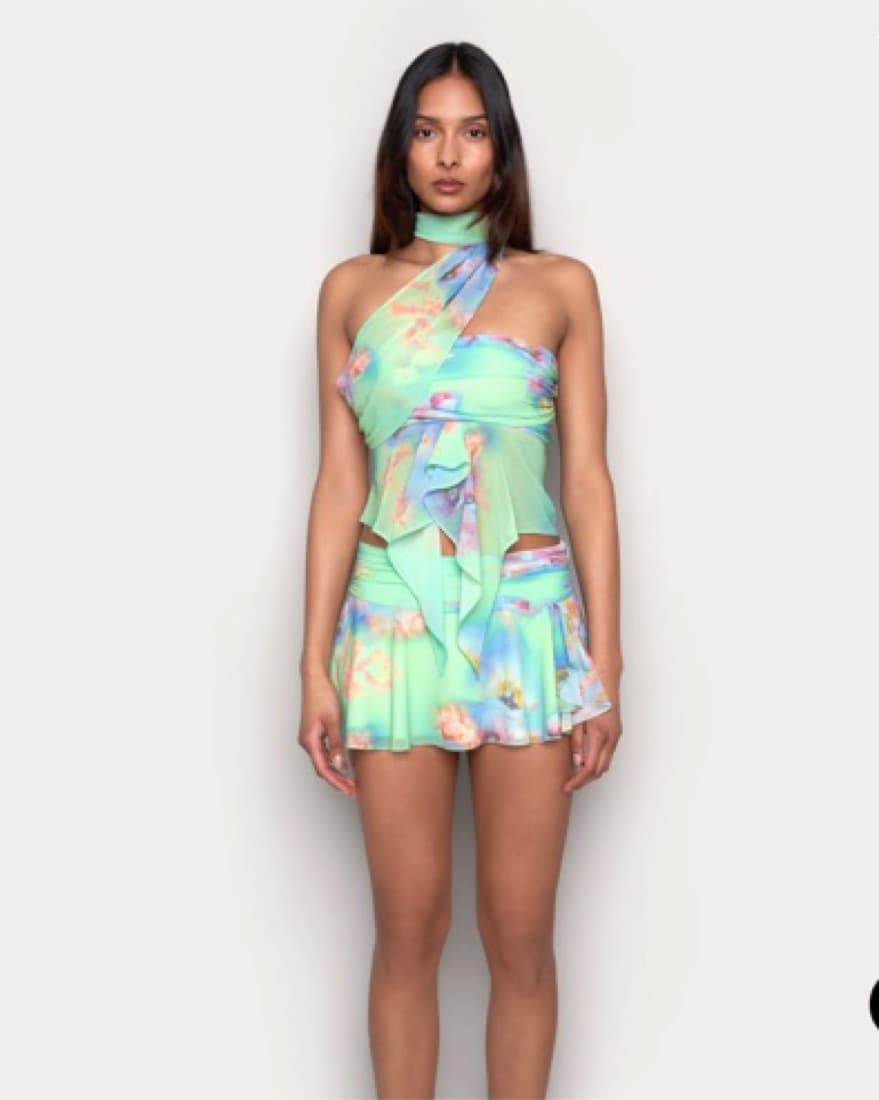 Danielle Guizio Set  - Image 1