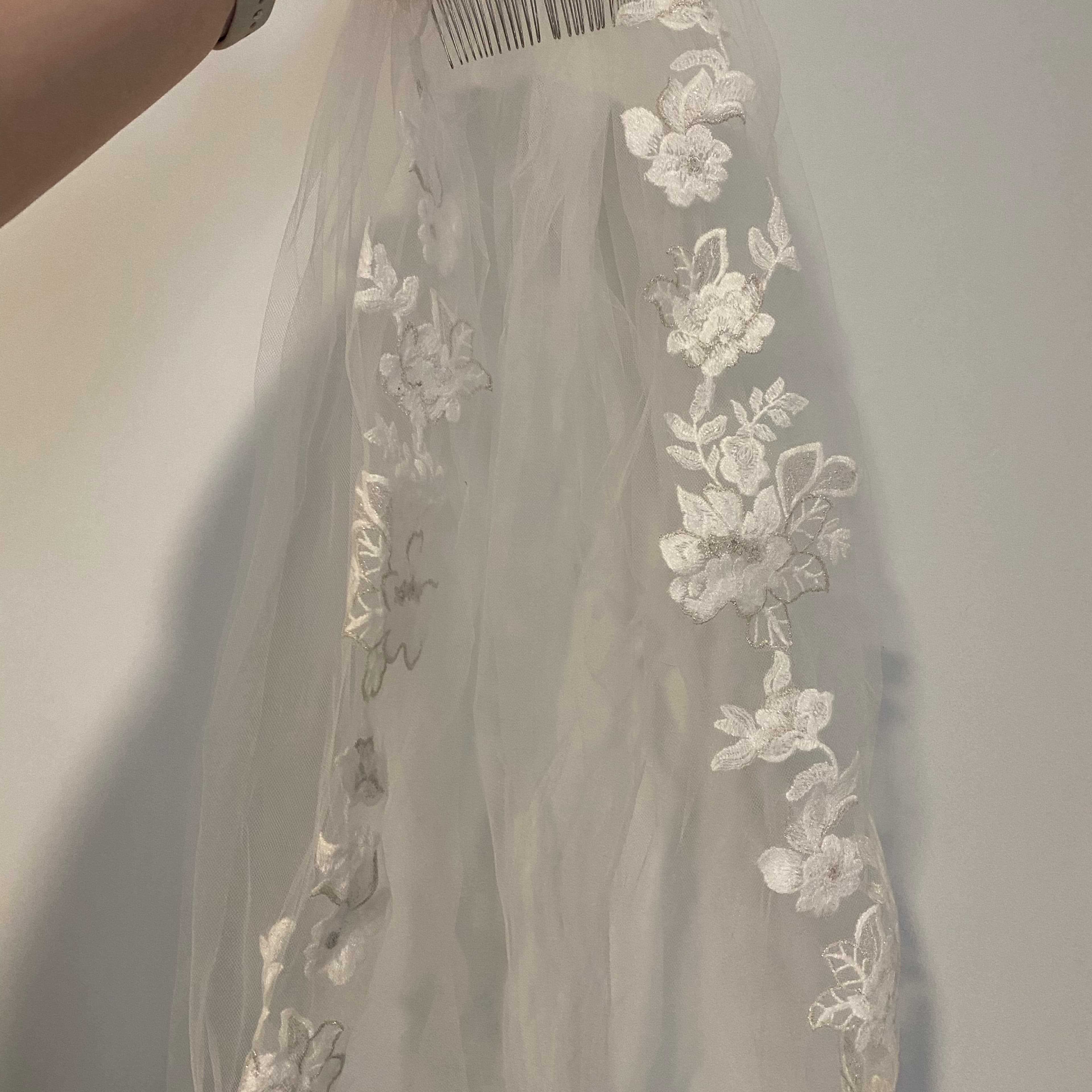 Allure Bridals Wedding Dress - Image 6