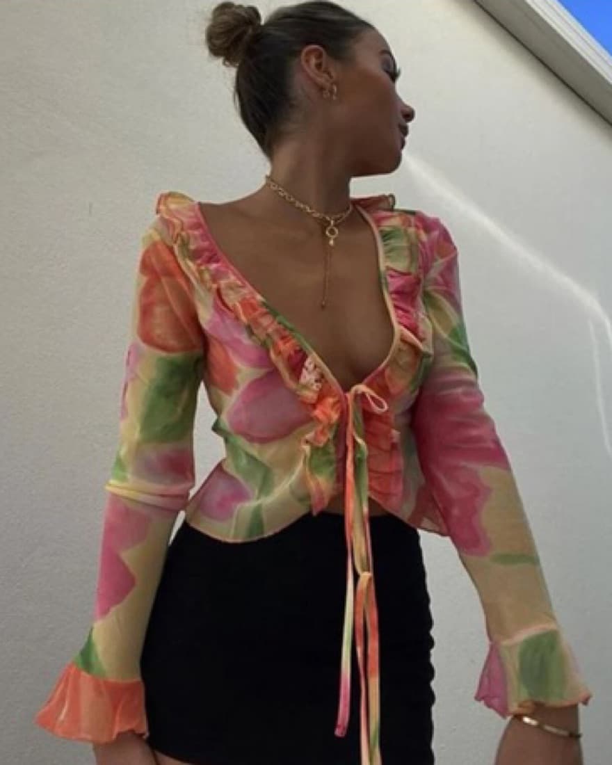 With Jean Floral 2000’s Positano Top - Image 2