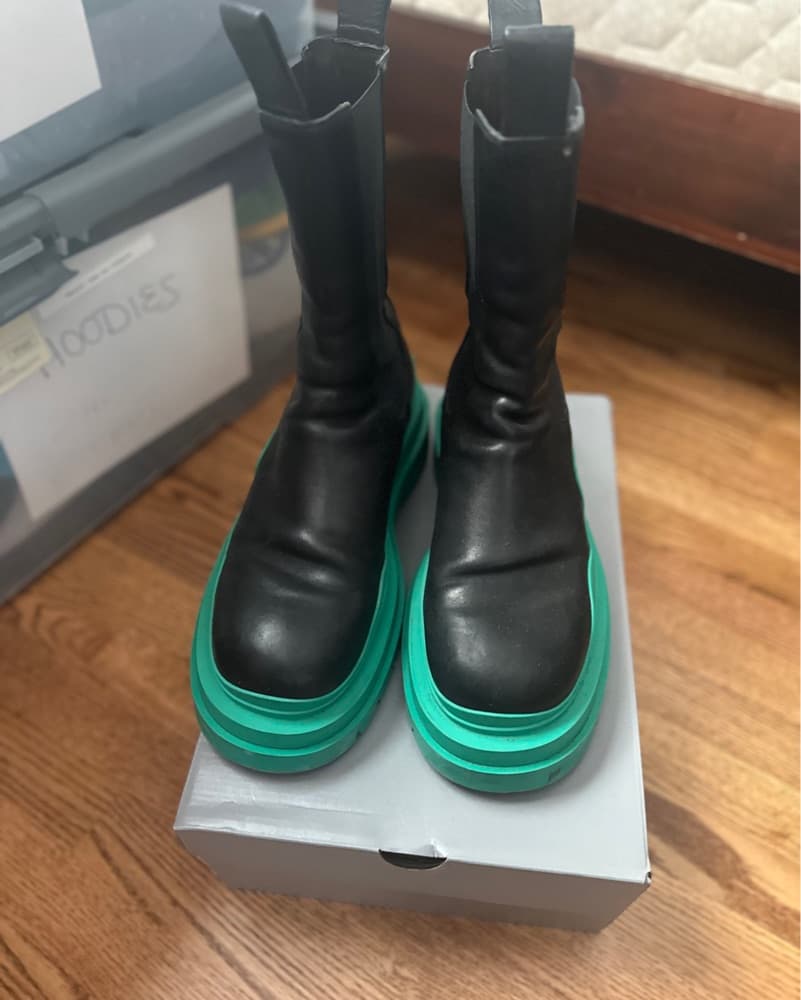 Bottega Veneta Tire  Boot - Image 4