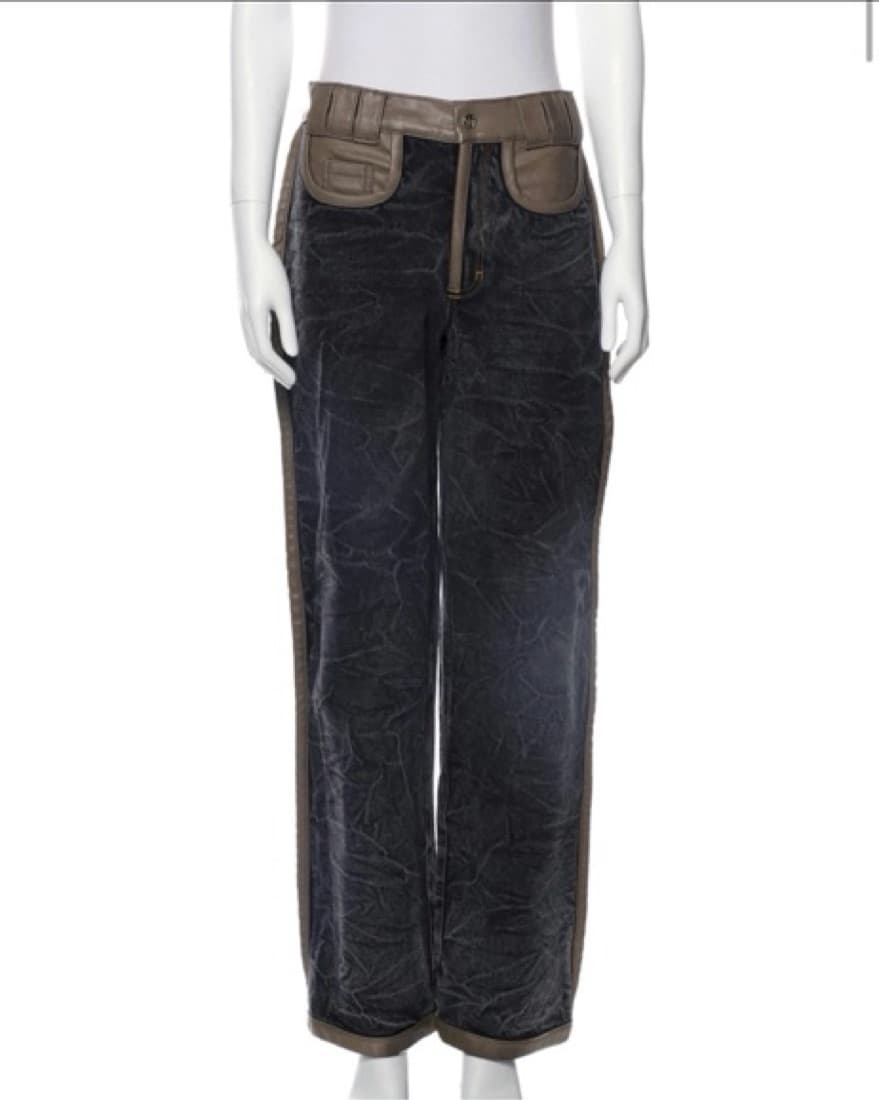 Barragan Jeans - Image 1