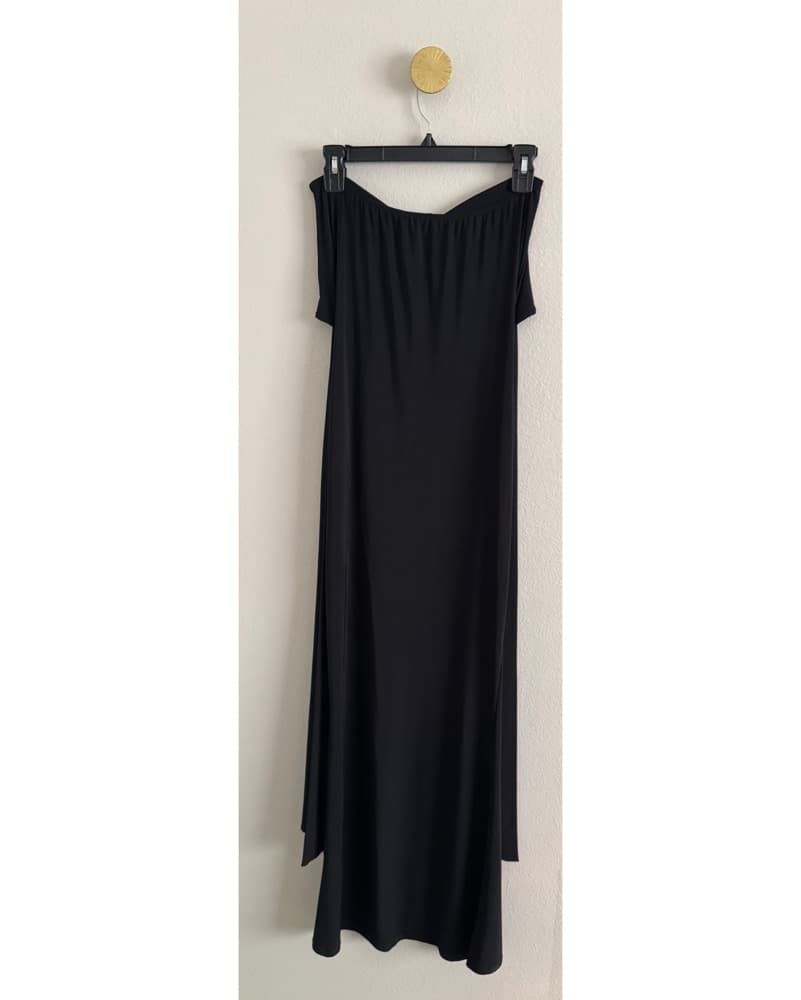 Petite. Pretty Little Thing Maxi Dress  - Image 5