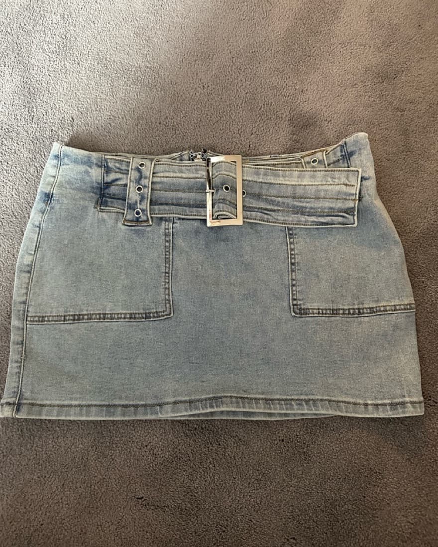 EDIKTED denim Skirt - Image 2