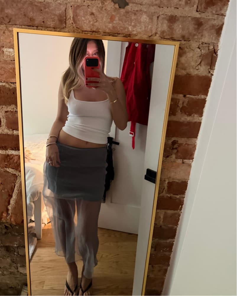 Super Cute Grey skirt  - Image 4