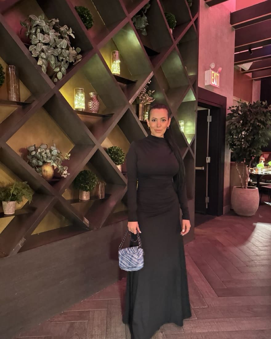 Chic Black Maxi Dress with Ruched Detail - Image 3