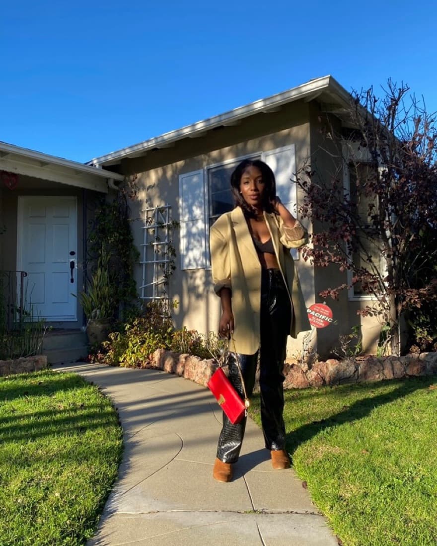 Oversized Urban Outfitters Blazer  - Image 2
