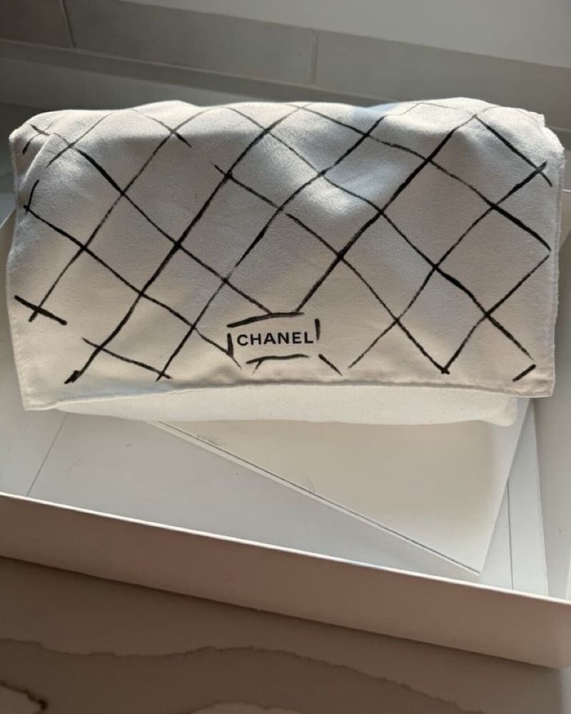 Classic Chanel Bag  - Image 2