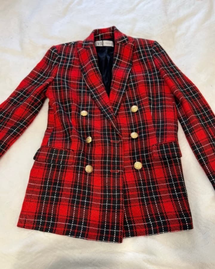 Zara Red and Black Plaid Blazer - Image 2