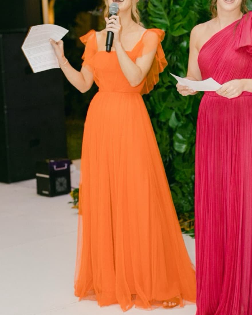 Vera Wang Gown - Image 4