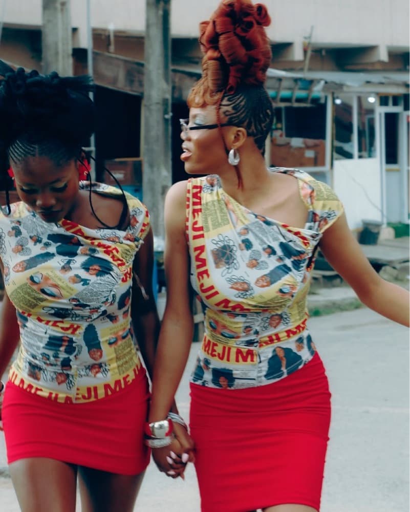 Vibrant Printed Meji Meji Top - Image 1