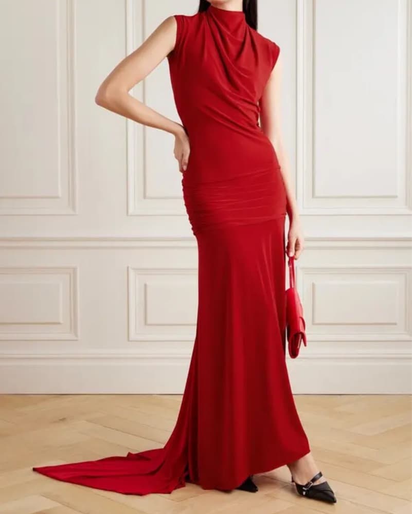 Captivating Red Gown - Image 1