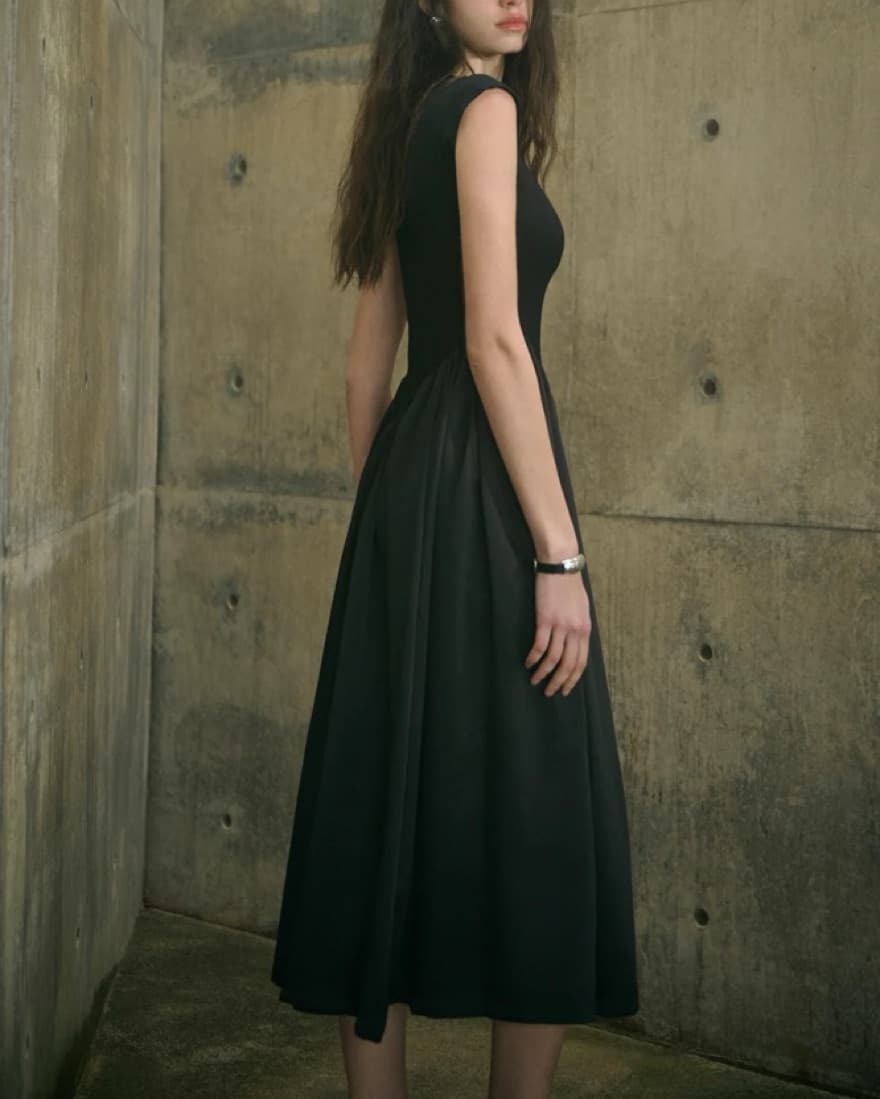 Ancosti Witchy Black Satin Maxi Dress - Image 3