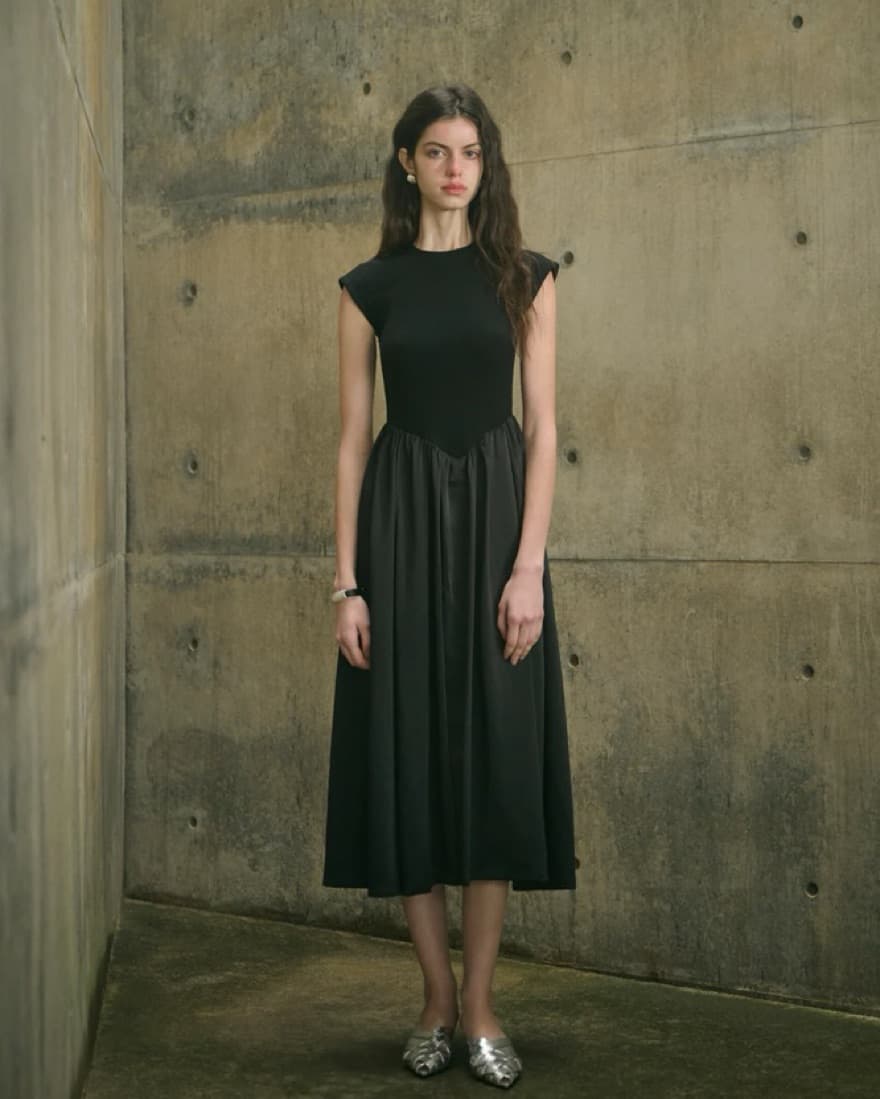 Ancosti Witchy Black Satin Maxi Dress - Image 2