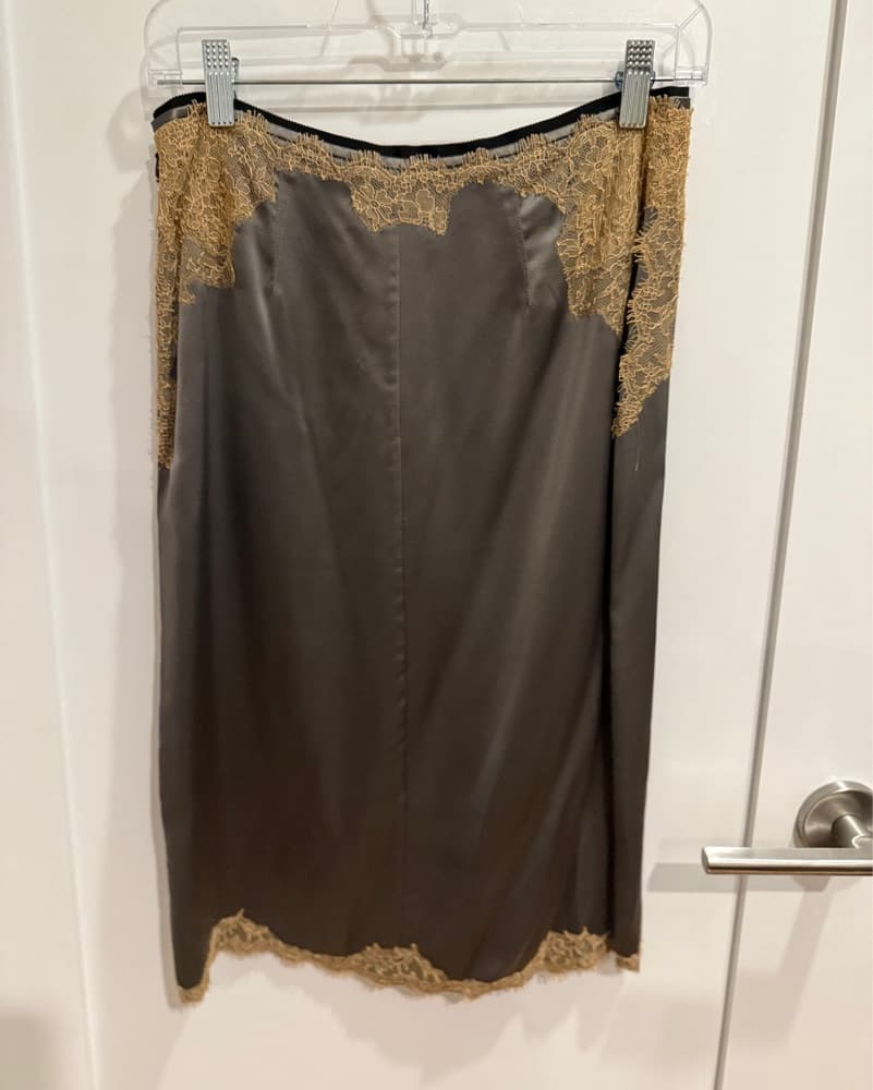 Gray and Tan Silk Knee Length Skirt - Image 2